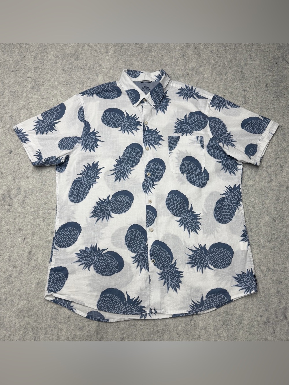 IZOD Saltwater Hawaiian Mens Shirt Relaxed Classics Blue Pineapple Print, XL